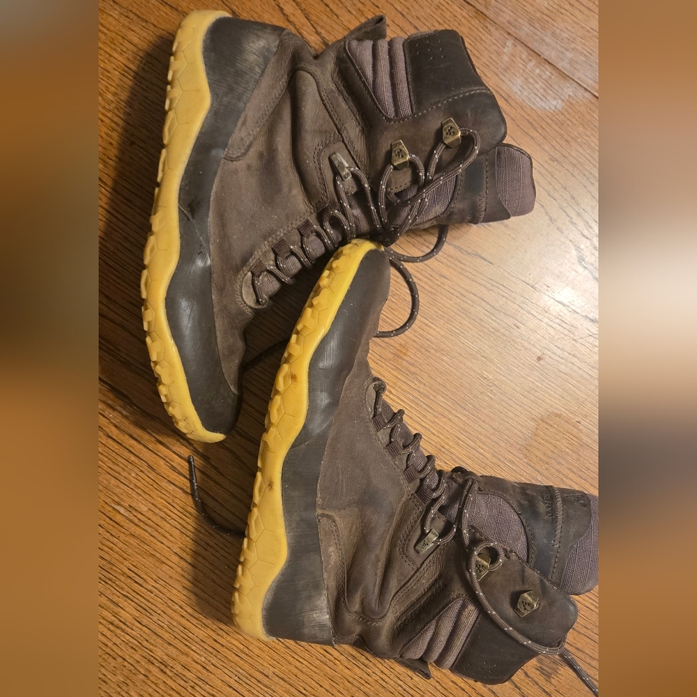 Vivo Barefoot Brown with Yellow Sole Women's Athletic Boots